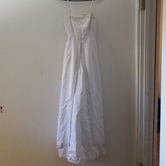 Dress - Picture 1 of 7